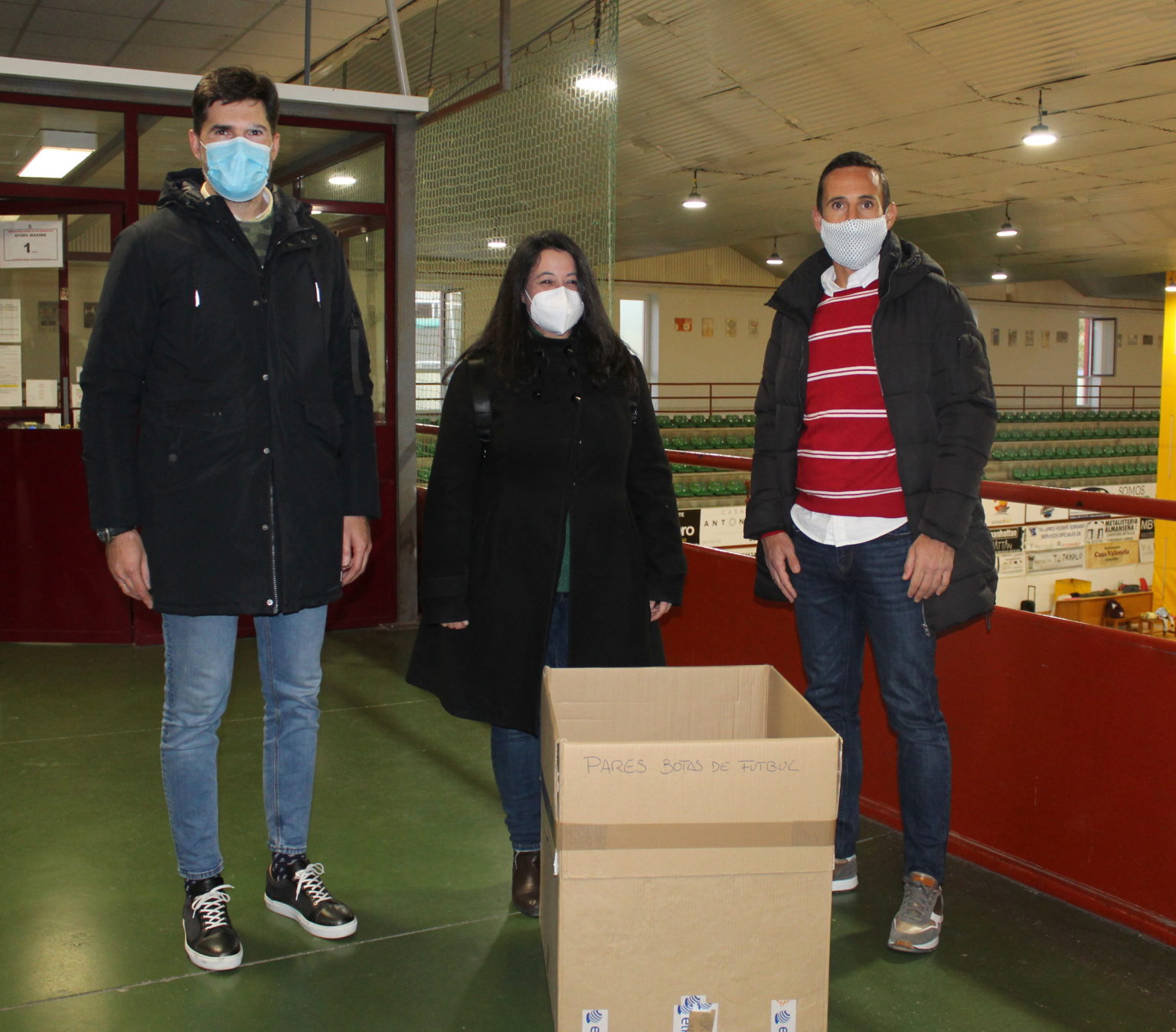 Campaña Solidaria de ayuda a la daira de La Güera con material